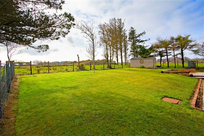 Breaghwy Hill Lodge, Ballinfull, Co. Sligo