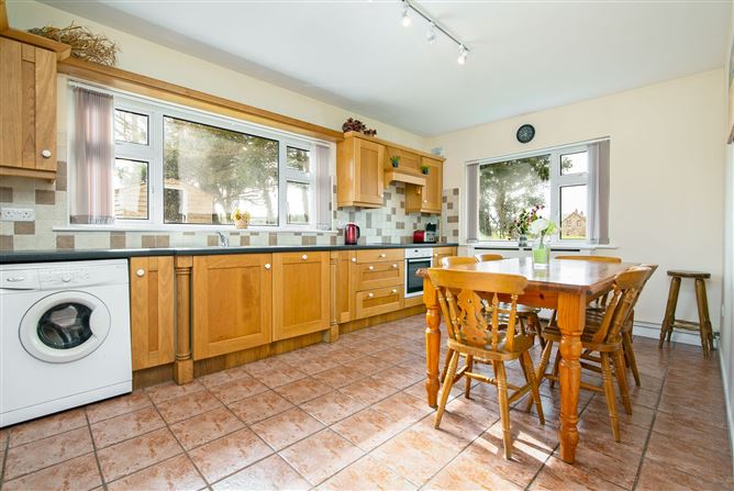 Breaghwy Hill Lodge, Ballinfull, Co. Sligo