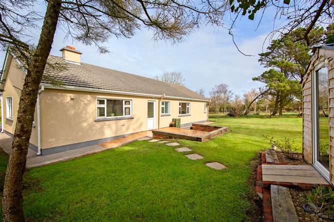 Breaghwy Hill Lodge, Ballinfull, Co. Sligo