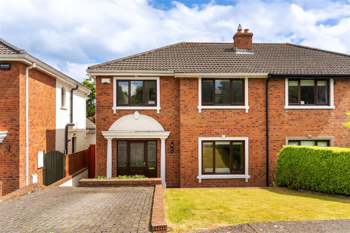 14 Shrewsbury Wood, Cabinteely, Dublin 18