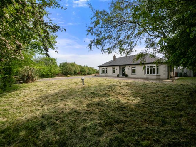Shelly's Lodge, Ballyoughna, Ballygarrett, Wexford