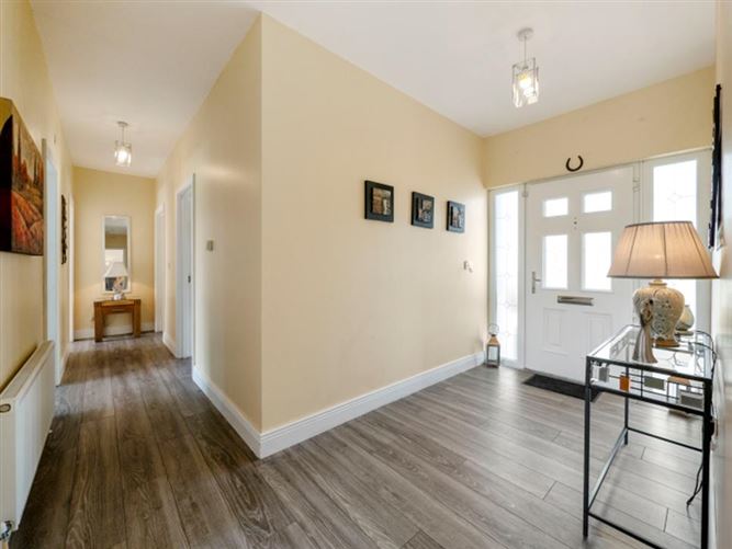 Shelly's Lodge, Ballyoughna, Ballygarrett, Wexford
