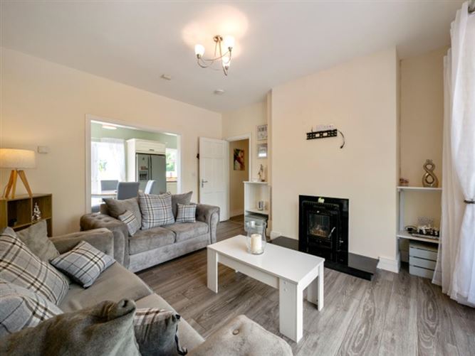 Shelly's Lodge, Ballyoughna, Ballygarrett, Wexford