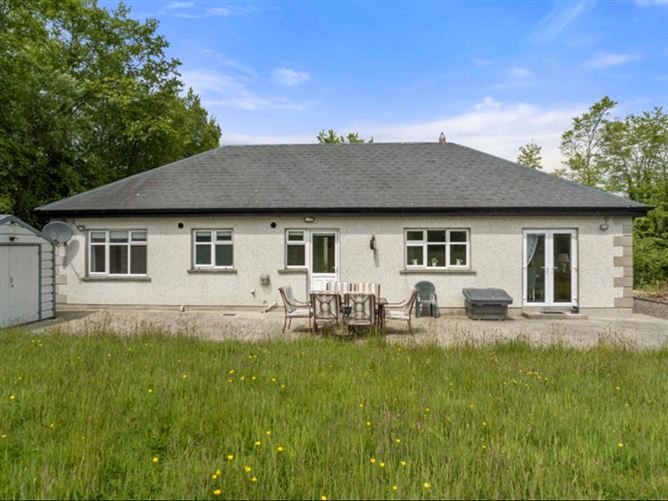 Shelly's Lodge, Ballyoughna, Ballygarrett, Wexford