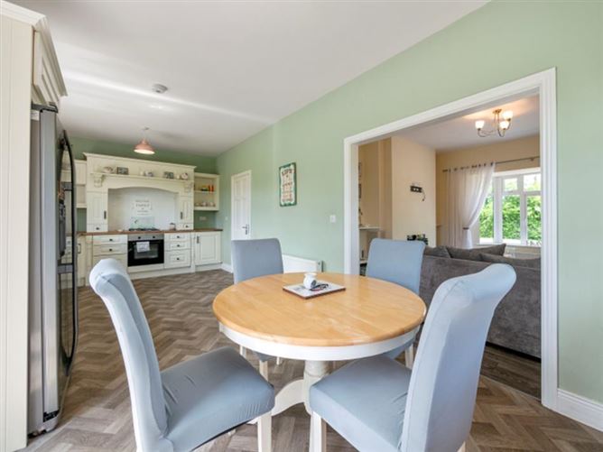 Shelly's Lodge, Ballyoughna, Ballygarrett, Wexford