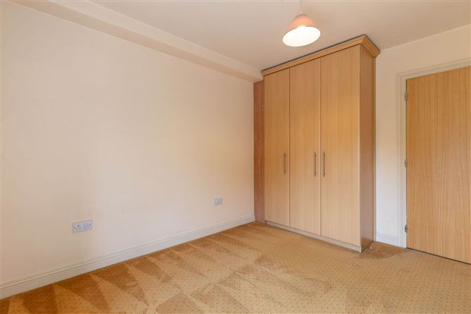 Apt 65, Phoenix, Riverpark Apartments, Conyngham Road, Dublin 8, County Dublin