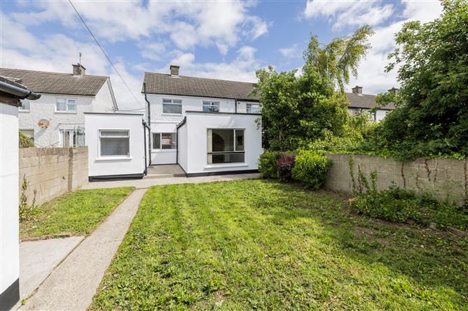 https://photos-a.propertyimages.ie/media/6/1/0/4999016/37cea314-0680-49a0-a1ed-2586869ff6ee_l.jpg