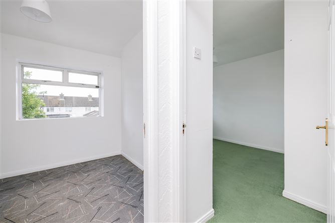 https://photos-a.propertyimages.ie/media/6/1/0/4999016/37cea314-0680-49a0-a1ed-2586869ff6ee_l.jpg