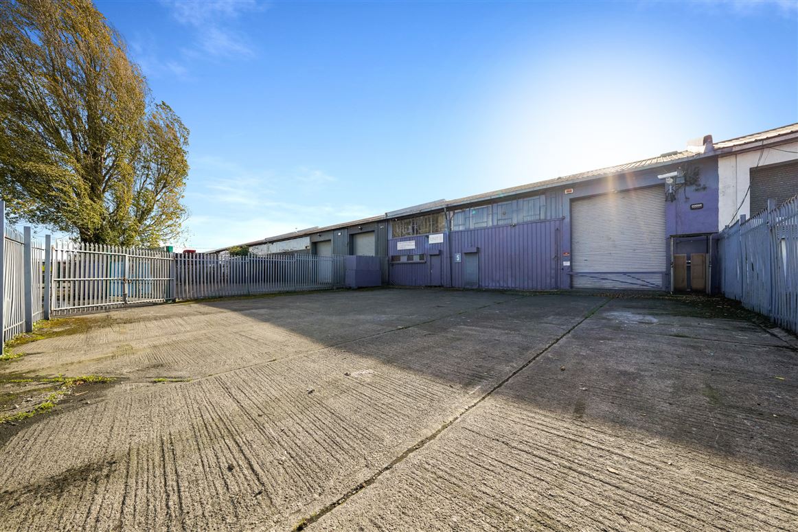 5 Tolka Industrial Park, Glasnevin, Dublin 11