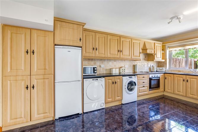 Photo 11 of 29 — 21 De Lacy Crescent, Trim, Co. Meath