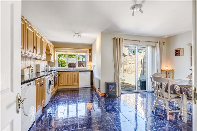 Photo 12 of 29 — 21 De Lacy Crescent, Trim, Co. Meath