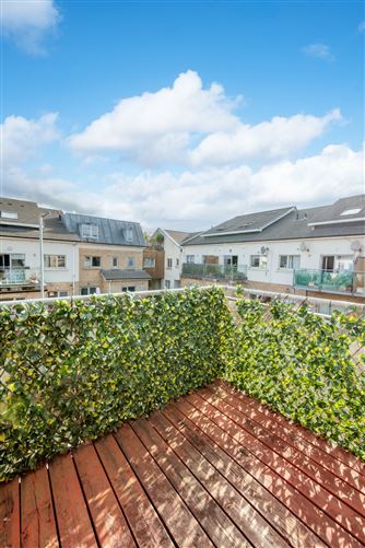 Photo 19 of 21 — 6 Waterside Avenue, Waterside, Malahide, Dublin