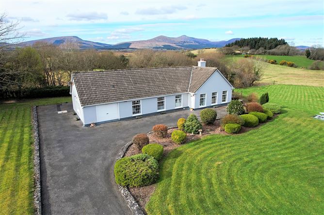 "Sliabh Loch", Glenisland , Castlebar, Mayo