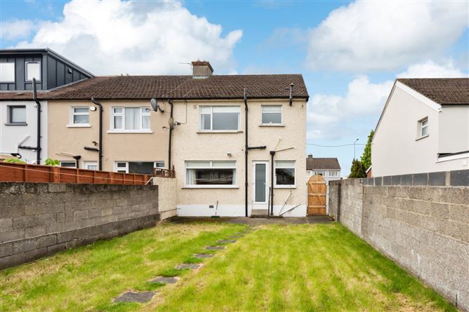 57 St. Peter's Road, Walkinstown, Dublin 12