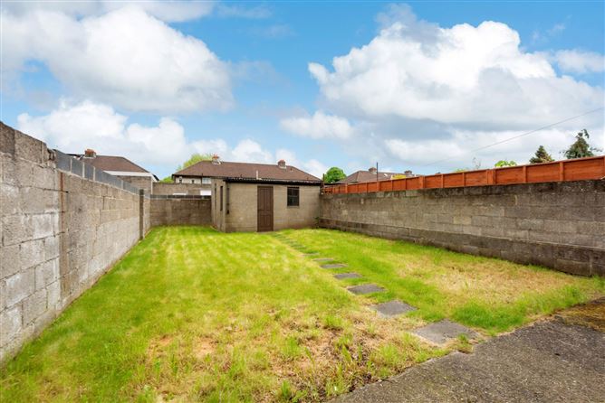 57 St. Peter's Road, Walkinstown, Dublin 12