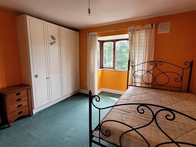 4 Esker Drive, Ardkeen Village, Waterford City, Waterford
