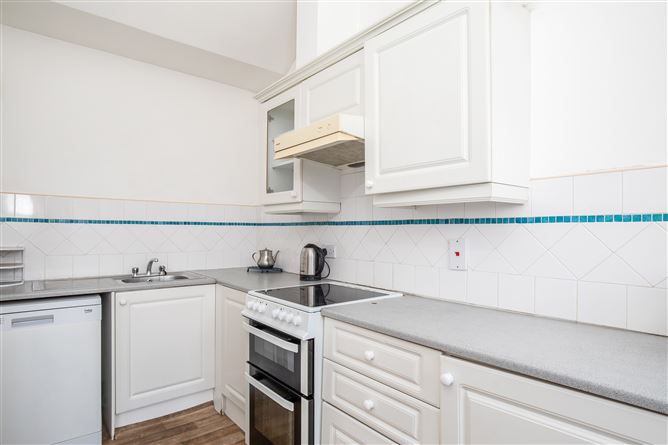Apt 100 The Fir, Winter Garden Pearse Street, Grand Canal Dk,   Dublin 2