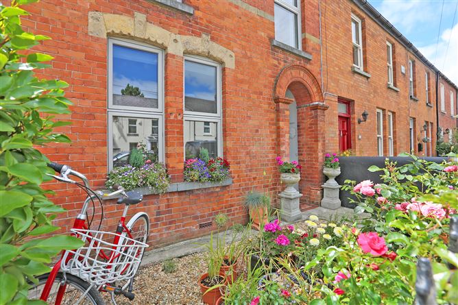 1 Oakville Terrace, New Street, Limerick