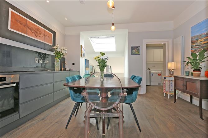 1 Oakville Terrace, New Street, Limerick