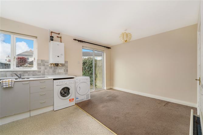 19 Royston, Kimmage, Dublin 12