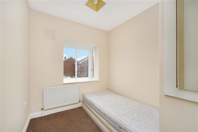 19 Royston, Kimmage, Dublin 12