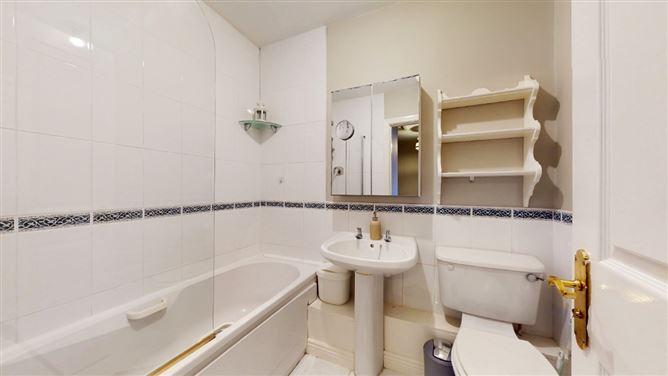 18 lanesborough court, Dublin 11, Dublin