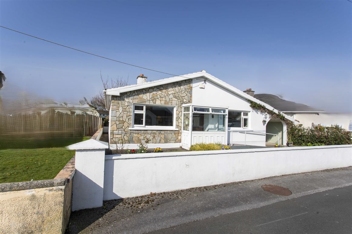 18 Hillview Drive, Caherslee, Tralee, Co. Kerry