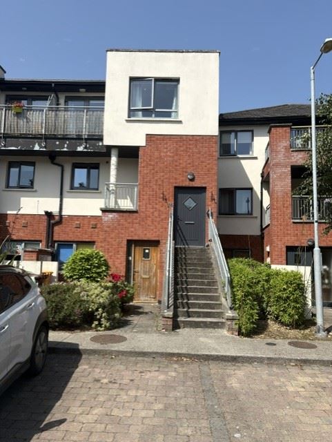 9 Rosse Court Terrace, Lucan, Dublin