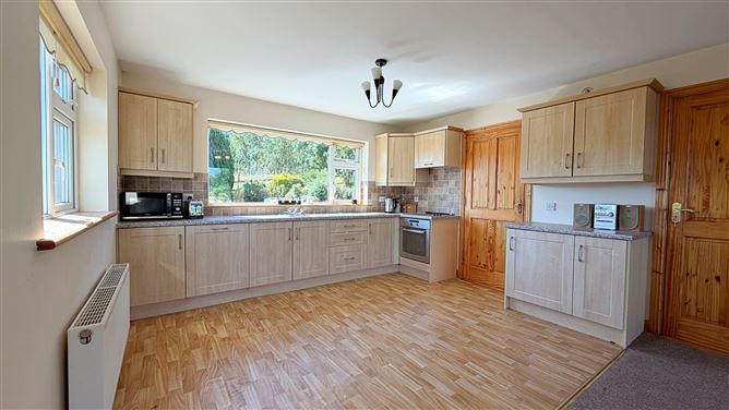 Photo 10 of 35 — Bungalow on c. 5.18 Acres, Tinoran Hill North, Baltinglass, Wicklow
