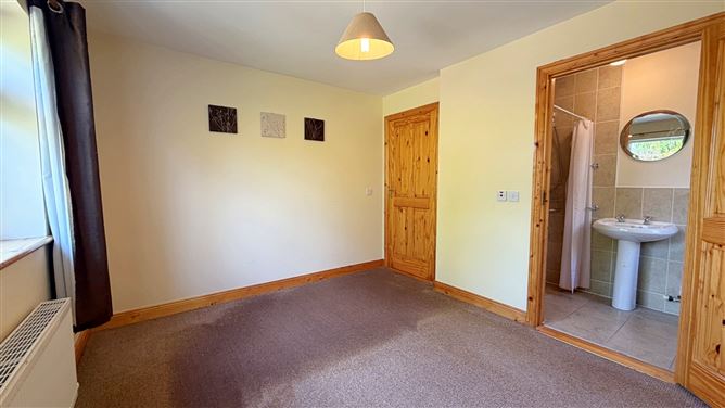 Photo 20 of 35 — Bungalow on c. 5.18 Acres, Tinoran Hill North, Baltinglass, Wicklow