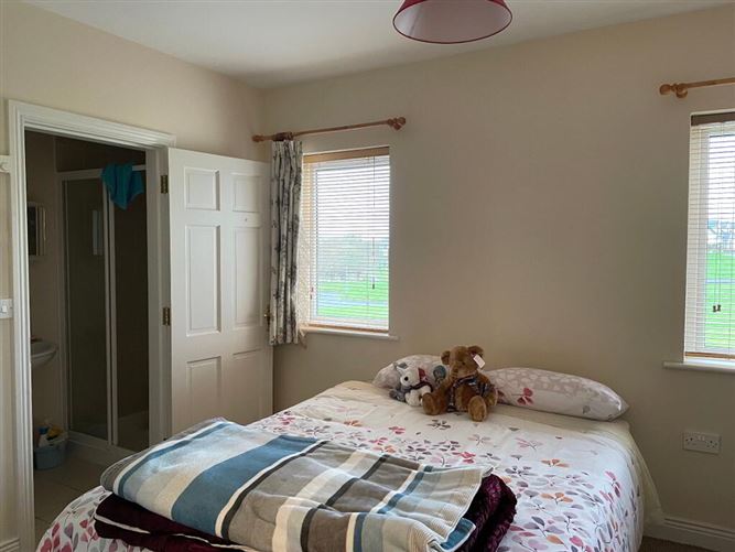 59 Tarmon Manor, Castlerea, Roscommon
