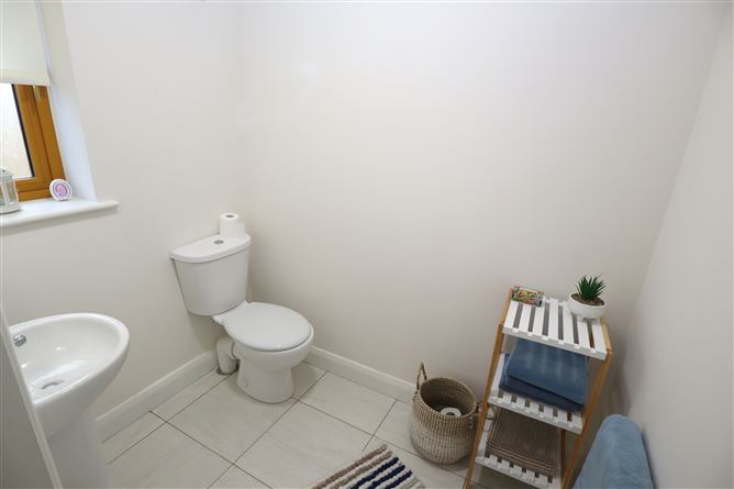 10 The Beeches, Avourwen, Drogheda, Louth