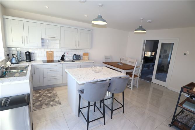 10 The Beeches, Avourwen, Drogheda, Louth