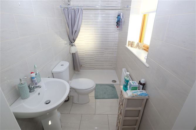 10 The Beeches, Avourwen, Drogheda, Louth