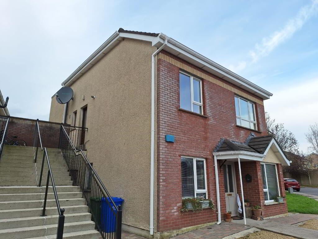 Riverview, 18 Chapelstown Gate, Tullow Road, Carlow