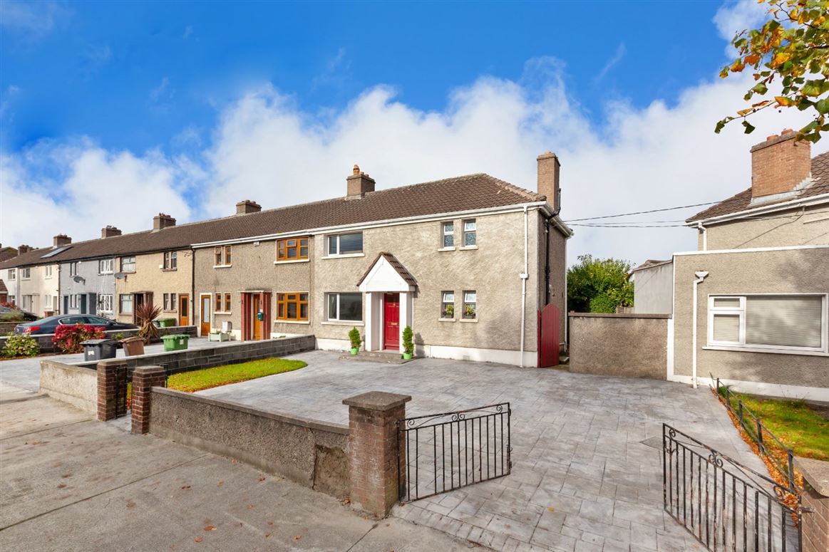 -, 33 St Pappins Road, Glasnevin, Dublin 11