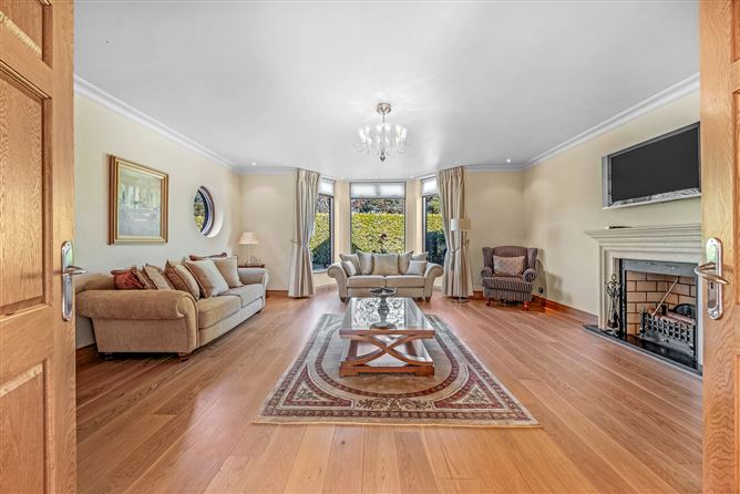 https://photos-a.propertyimages.ie/media/6/1/2/4911216/0fcb6c3a-2fd3-4ff7-af5d-9eaa7d9412a3_l.jpg