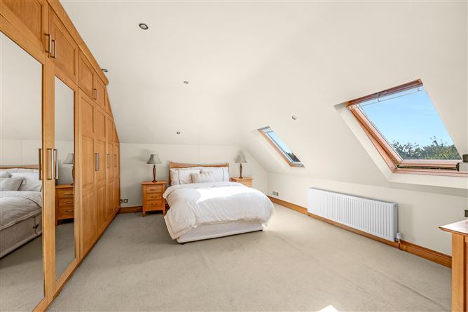 https://photos-a.propertyimages.ie/media/6/1/2/4911216/0fcb6c3a-2fd3-4ff7-af5d-9eaa7d9412a3_l.jpg