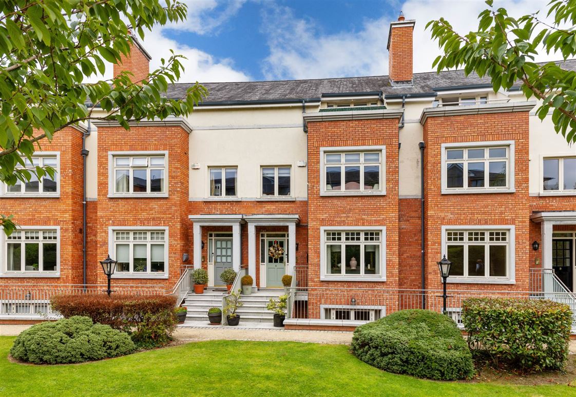 8 Farmleigh Avenue, Whites Road, Castleknock, Dublin 15, County Dublin