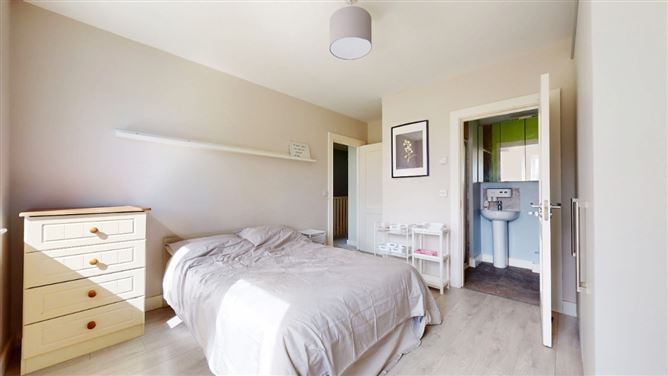 27 Meadowbank Road, Swords, Dublin