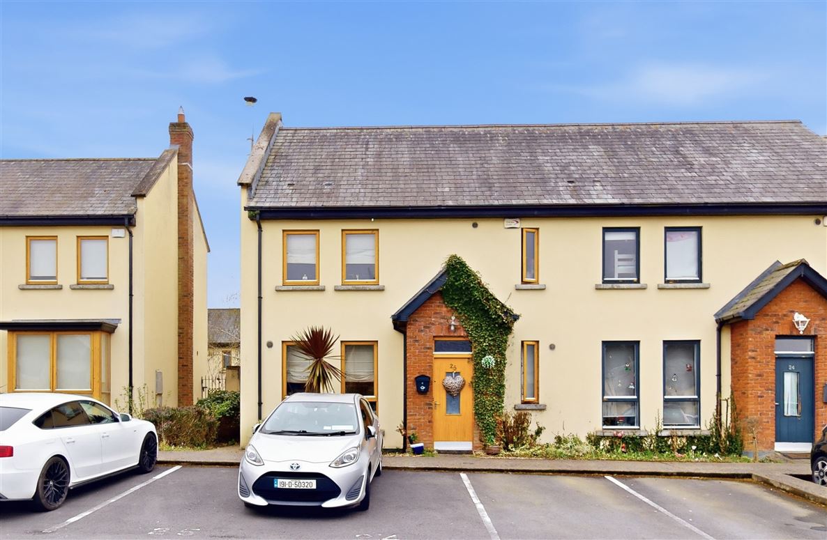 25 Redwood, Hollystown, Dublin 15