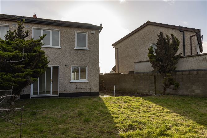 24 Castlegrange Drive, Clondalkin,   Dublin 22