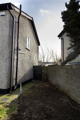 24 Castlegrange Drive, Clondalkin,   Dublin 22