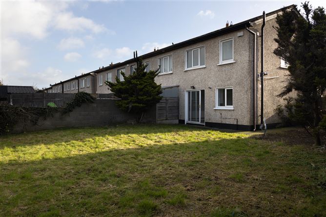 24 Castlegrange Drive, Clondalkin,   Dublin 22