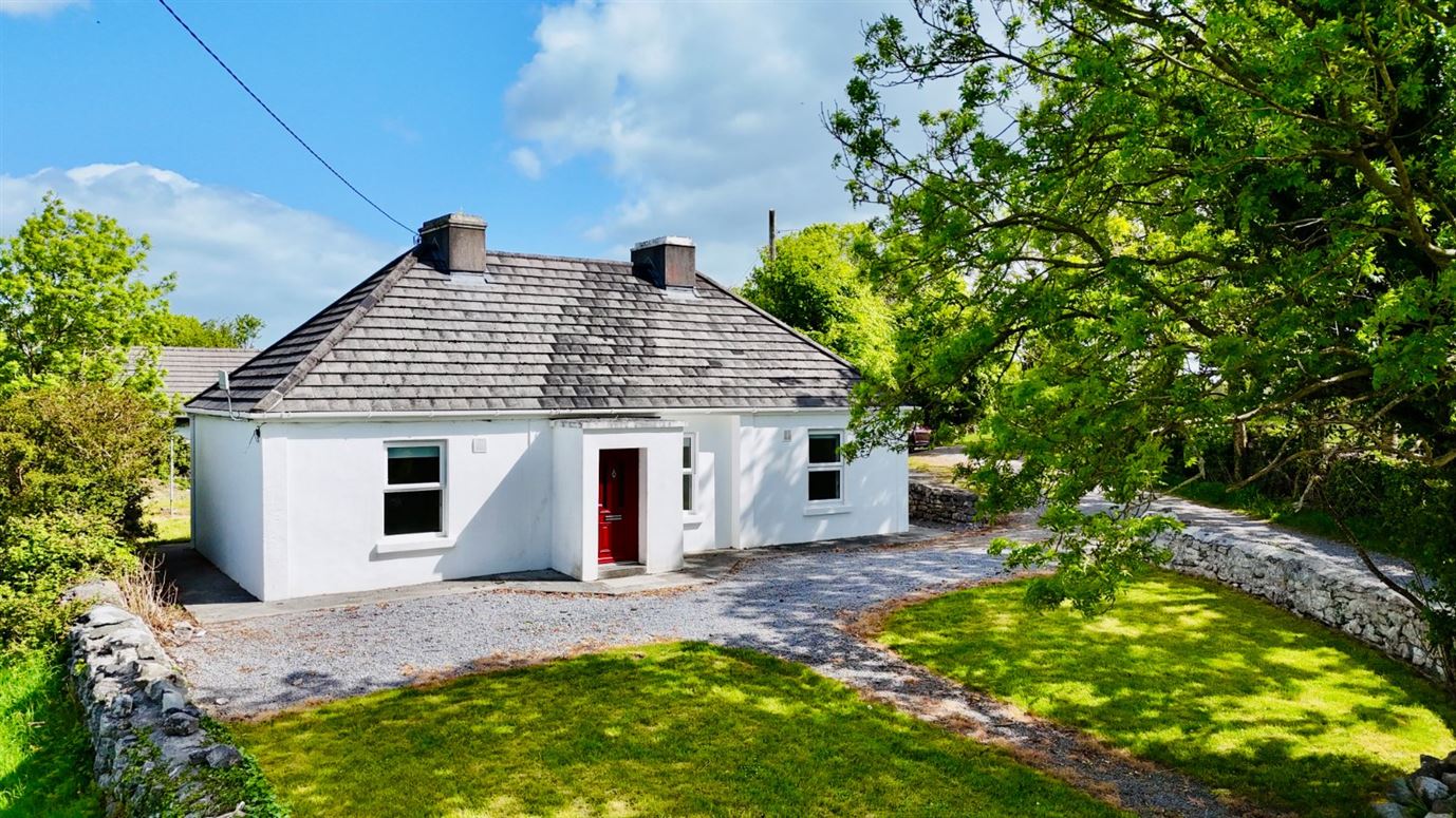 Horseshoe Cottage, Park, Moycullen, Galway