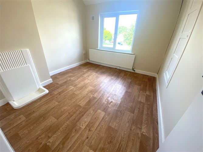Walkinstown Crescent, Walkinstown, Dublin 12