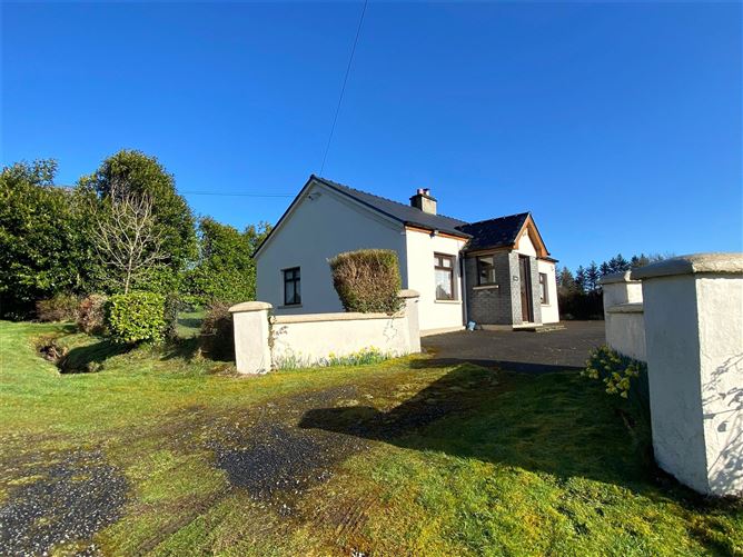 "Peggie's Cottage", Scrahanfadda, Gneeveguilla, Rathmore, Co. Kerry