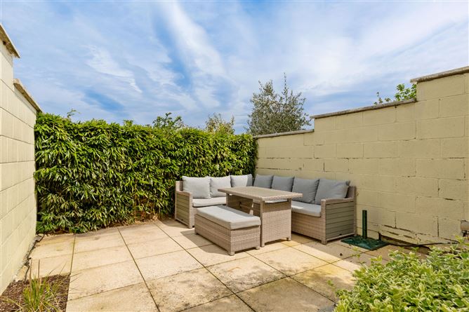 66 Wingfield, Enniskerry Road, Stepaside, Dublin 18
