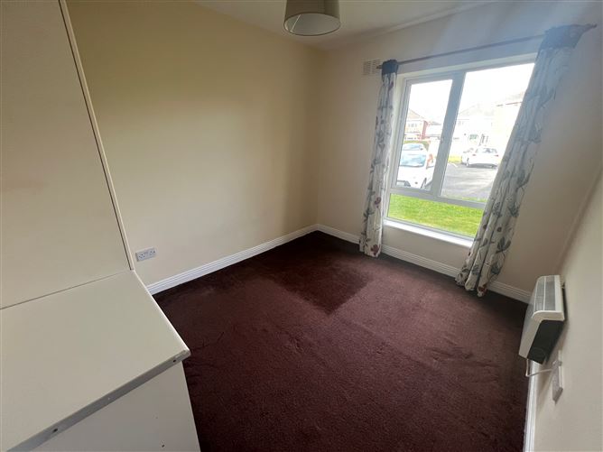 20 Dun Riogh Avenue , Naas, Kildare