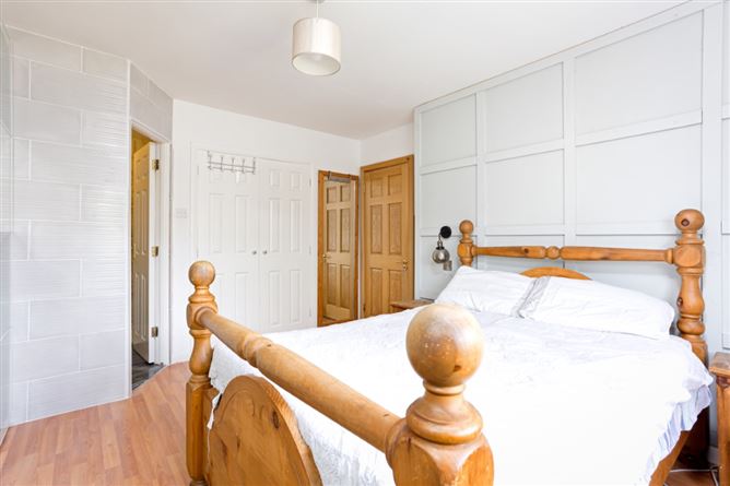 132 The Oaks , Newbridge, Kildare
